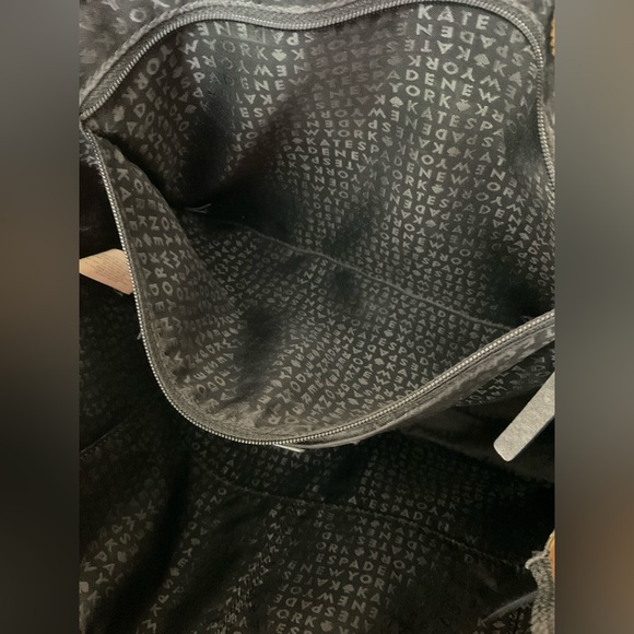 ♠️KATE SPADE Black Tote with Sleek Design & Bow Hang Charm - Picture 7 of 12